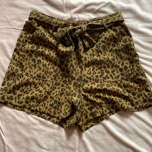 A New Day leopard high waisted shorts with bow tie